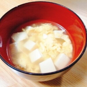 卵と豆腐のスープ